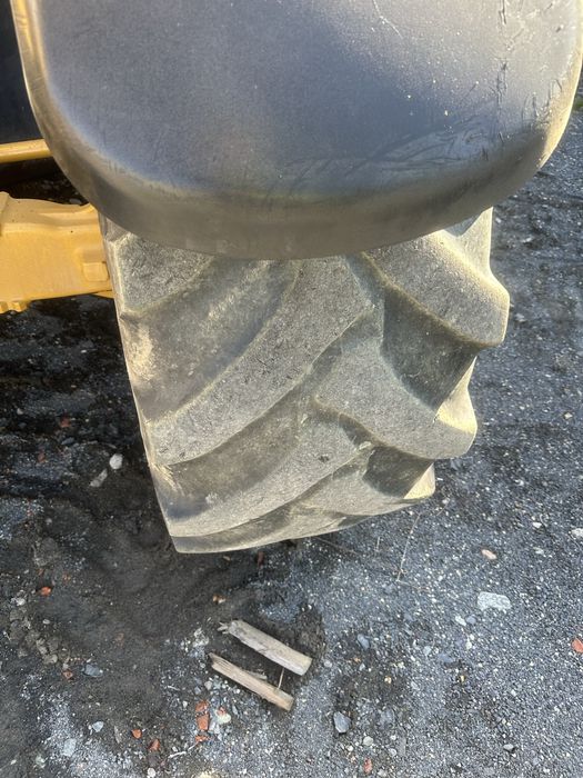 2xopony 500/70 r24 , 19,5 r24 goodyear