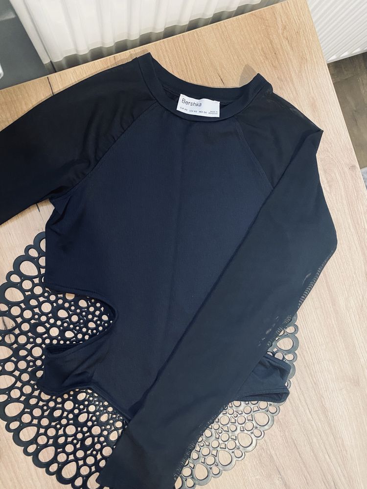 Czarne Body Bershka XS