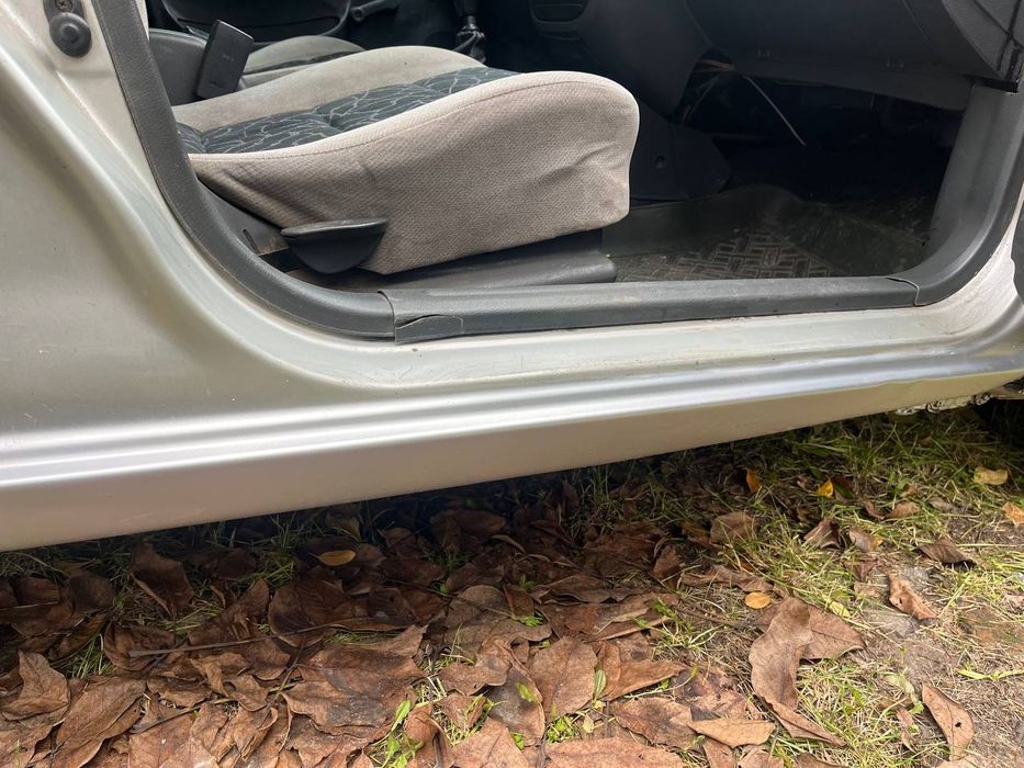 Продам Daewoo Sens 1.3 2004