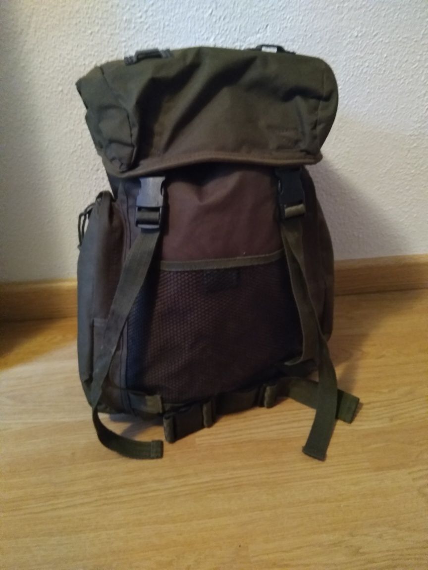 Mochila estilo militar miltec 20L