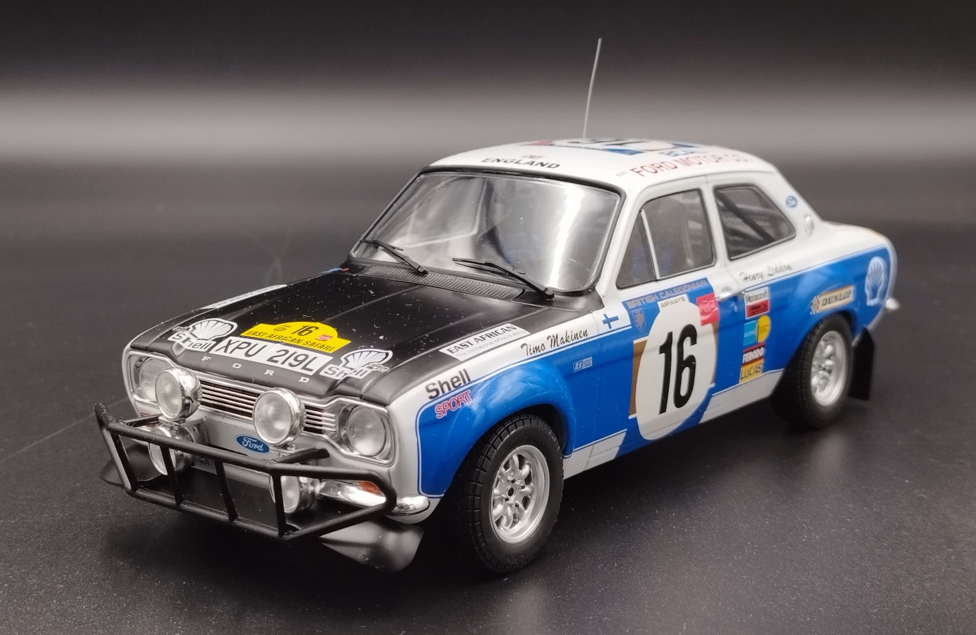 1:18 IXO 1973 Ford Escort MK1 RS 1600 #16 T.Makinen-H.Liddon Safari