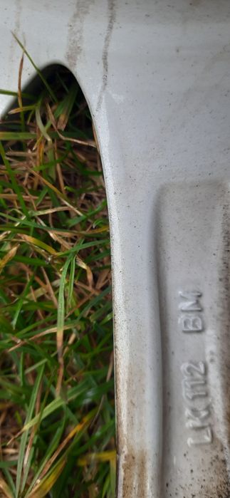 Тітани з Шинами 5/112, 215/55/R17 Зимові