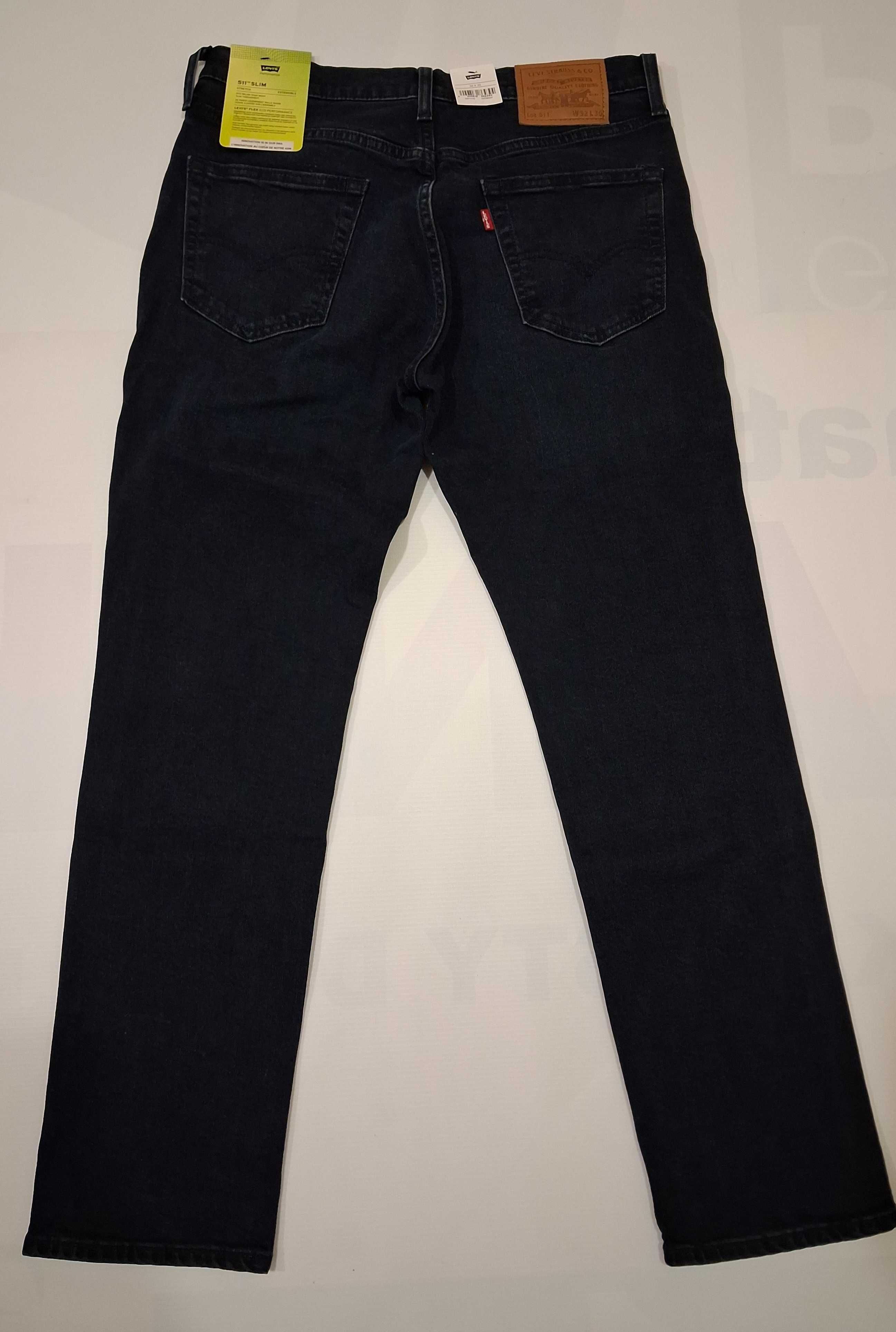 Spodnie Levis 511 Slim Jeans 32x30 Granatowe
