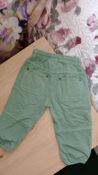 Spodnie zielone dla chłopca 74