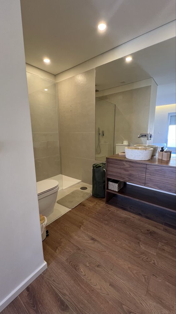 Apartamento T2, vista mar, totalmente remodelado