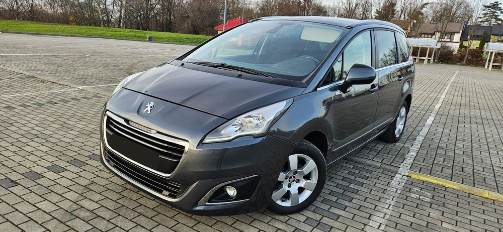 Peugeot 5008 1.6HDi 115KM/7 osobowy/panorama/bezwypadkowy/ZADBANY/serwisowany