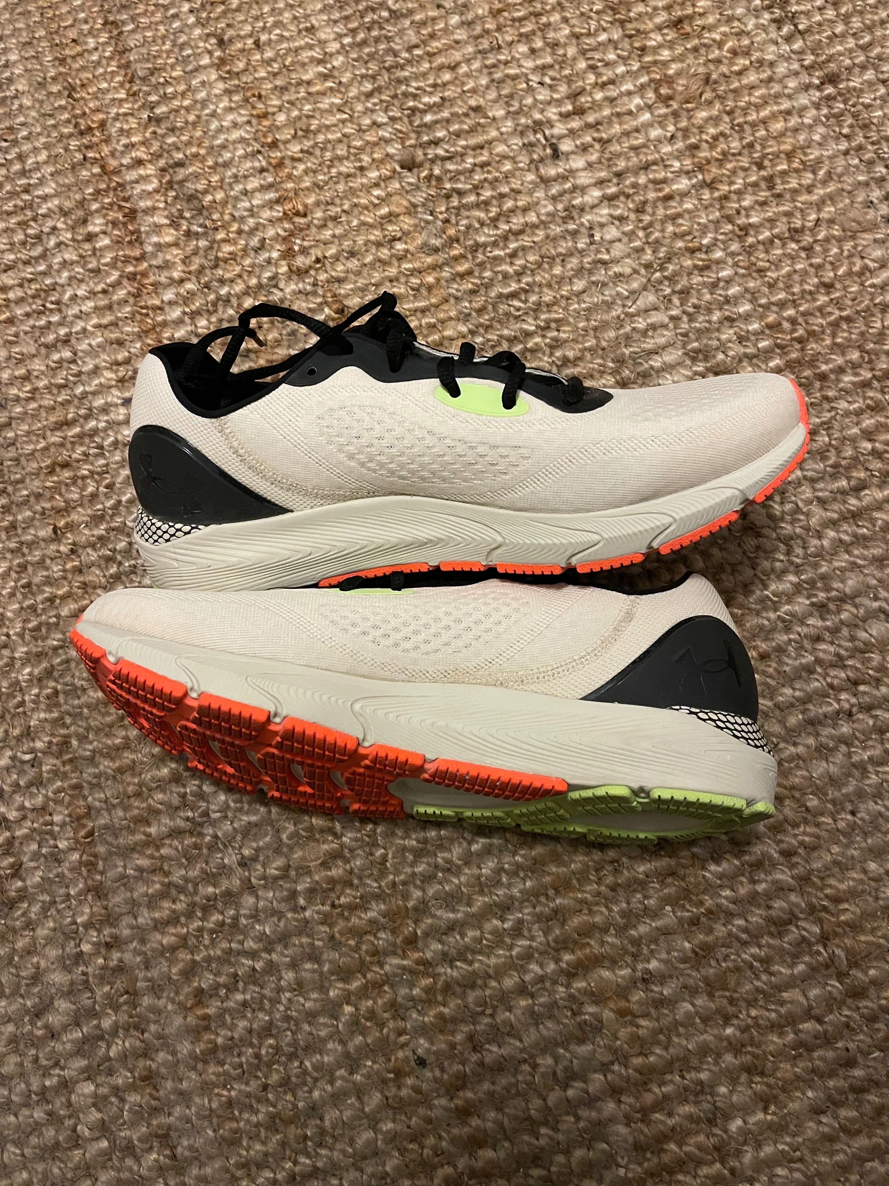 Ténis Under Armour Hovr Sonic 5