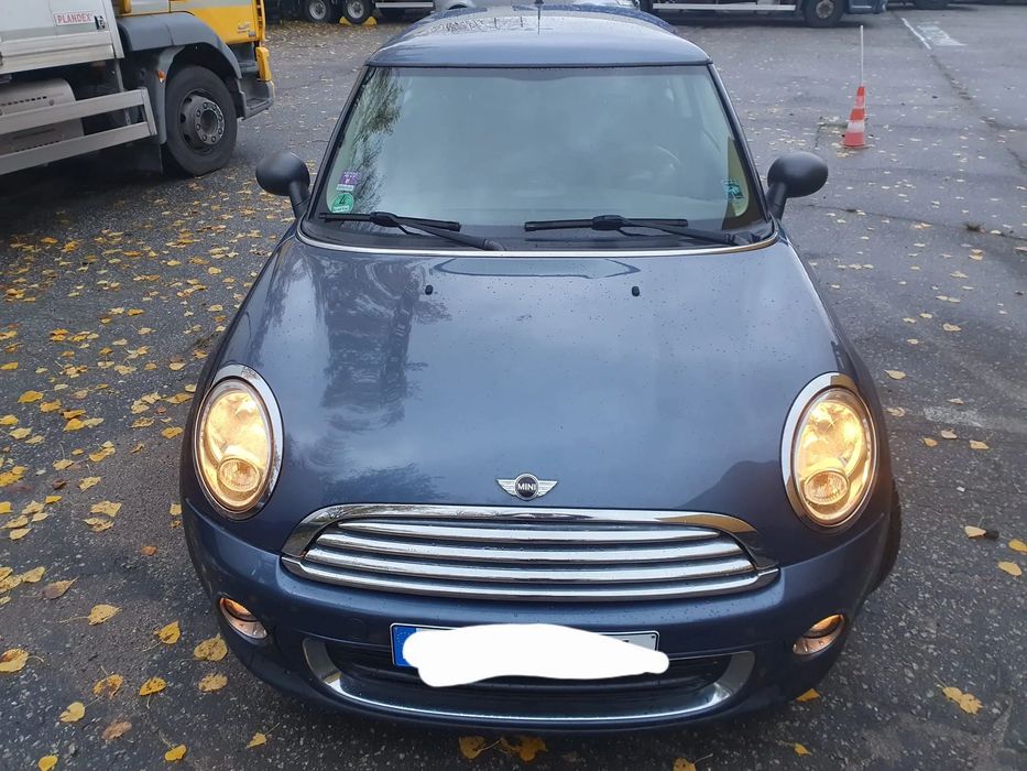 MINI ONE Rok.pod 2010 1.6benz 6bieg klimatr ele alu podg.fotel rm+cd SPRAWNE