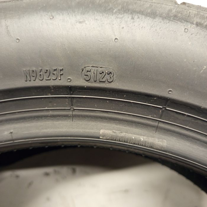 205/55R17 Pirelli Cinturato P7
