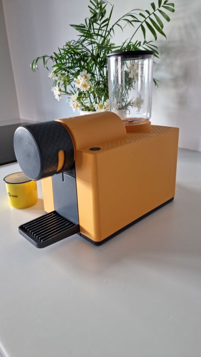 Máquina de café Delta Q