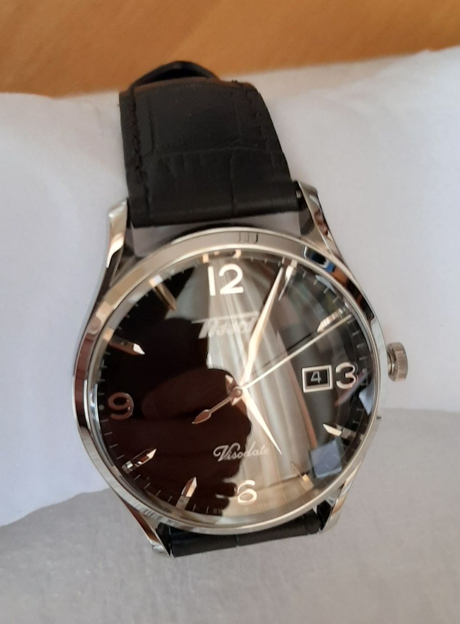 Relógio Tissot Visodate, quartzo, novo