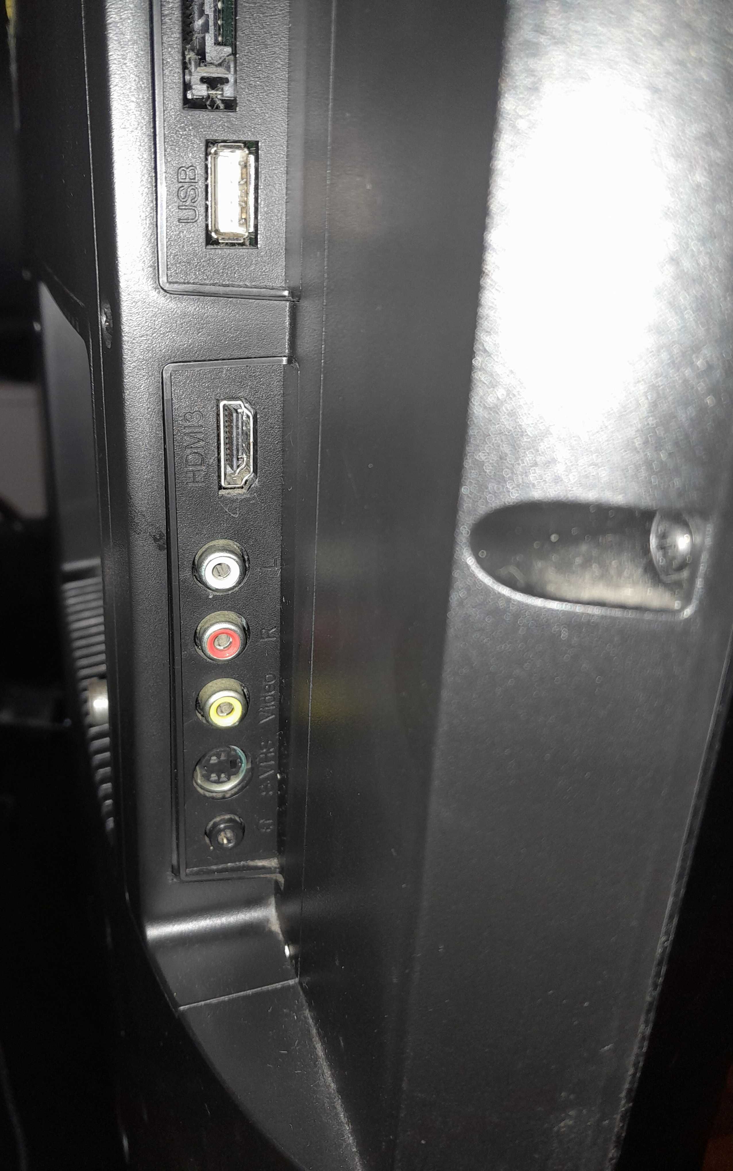 TV  GRUNDIG Vision 9 32 Polegadas / 81 cm