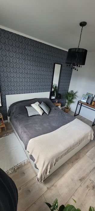 ŁÓŻKO IKEA MALM 160X200 z materacem i pojemnikiem na piościel