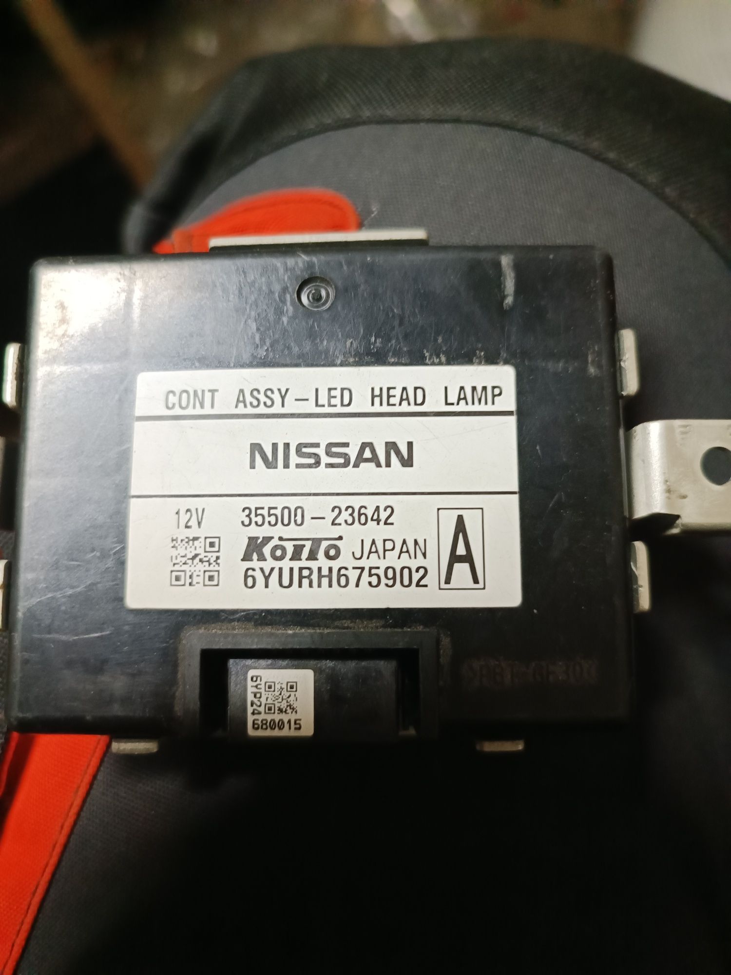 Блок керування LED, контролер NISSAN 35500-23642 Koito 6yurh675902