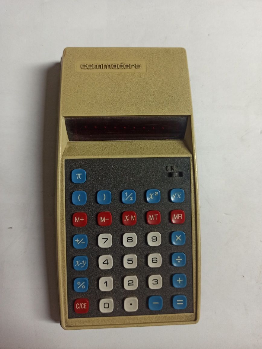 Kalkulator Commodore 899d