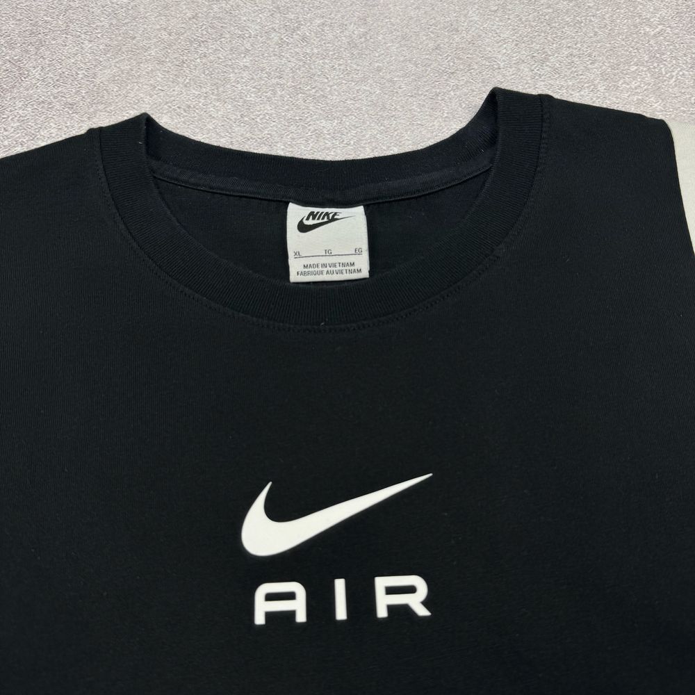 Футболка мужская nike air fn7702-010