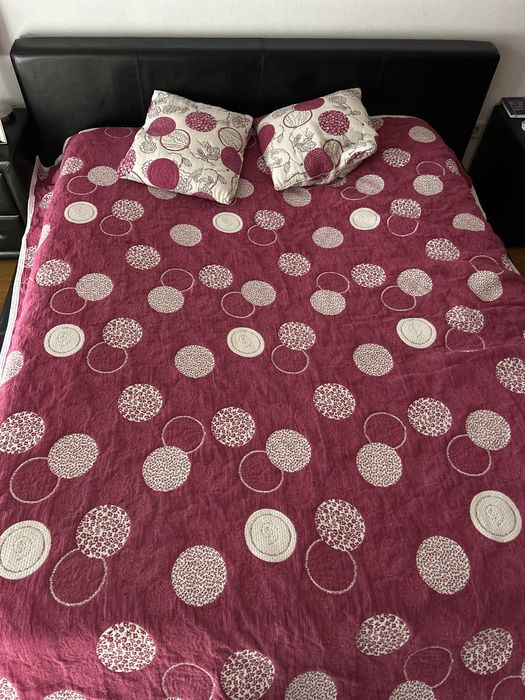 Conjunto de cama em preto