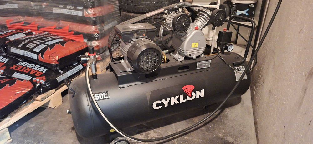 Kompresor Cyklon 150L