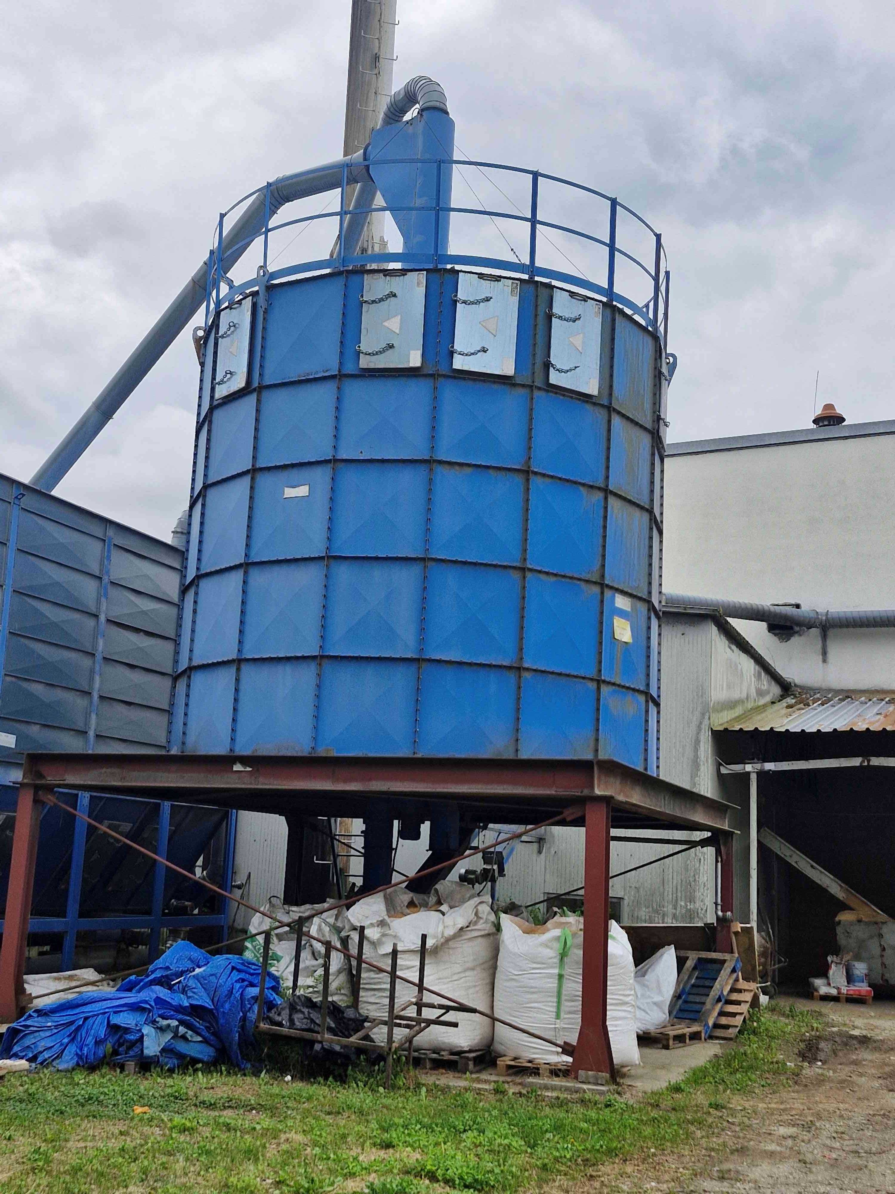 Silos i odciąg trocin, pełna instalacja, pojemnik na trociny