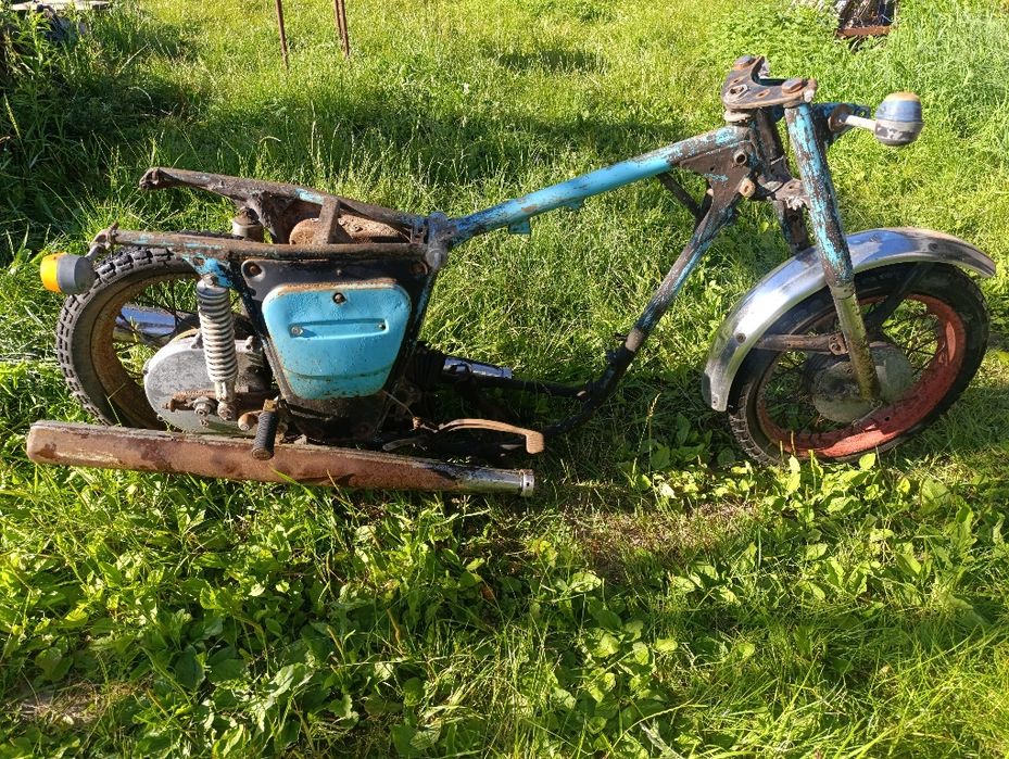 Глушитілля иж планета 3 амортизатори крила  вилка картер цепка кожух