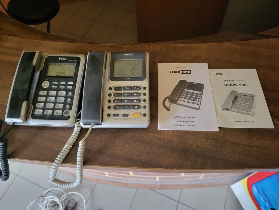 Telefony stacjonarne Maxcom + Veris + instrukcje