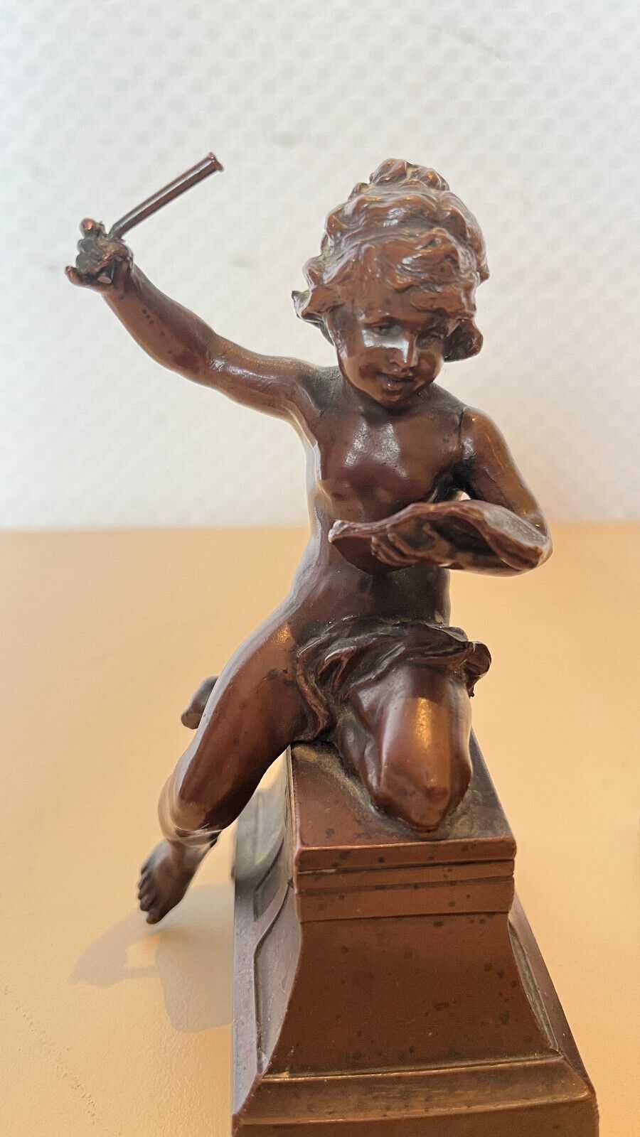 Trzy stare figurki  - Francja XIXw.