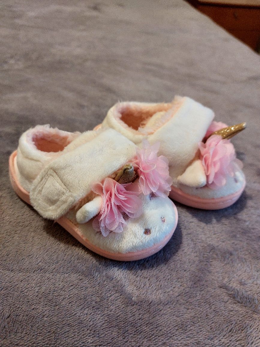 Pantufa Bebê Unicórnio Primark n.21