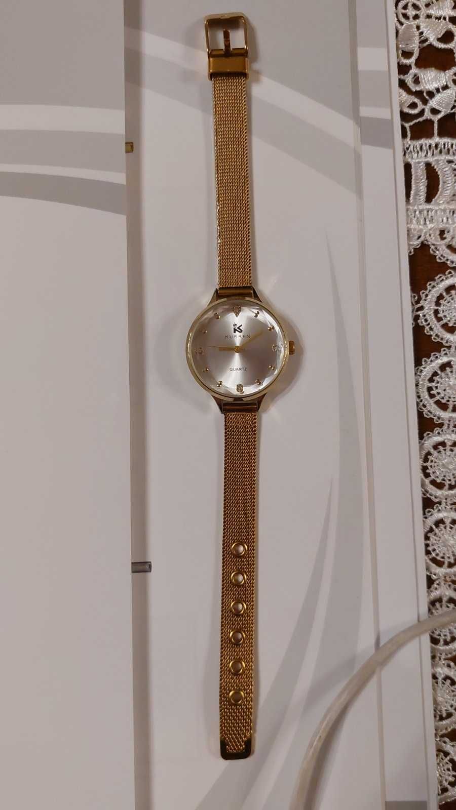 Zegarek elegancki złoty