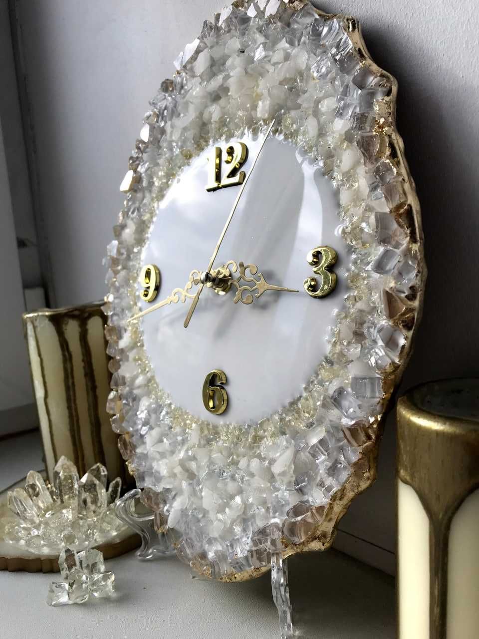Zegar z żywicy, ścienny w stylu Art Deco ręcznie robiony kryształowy
