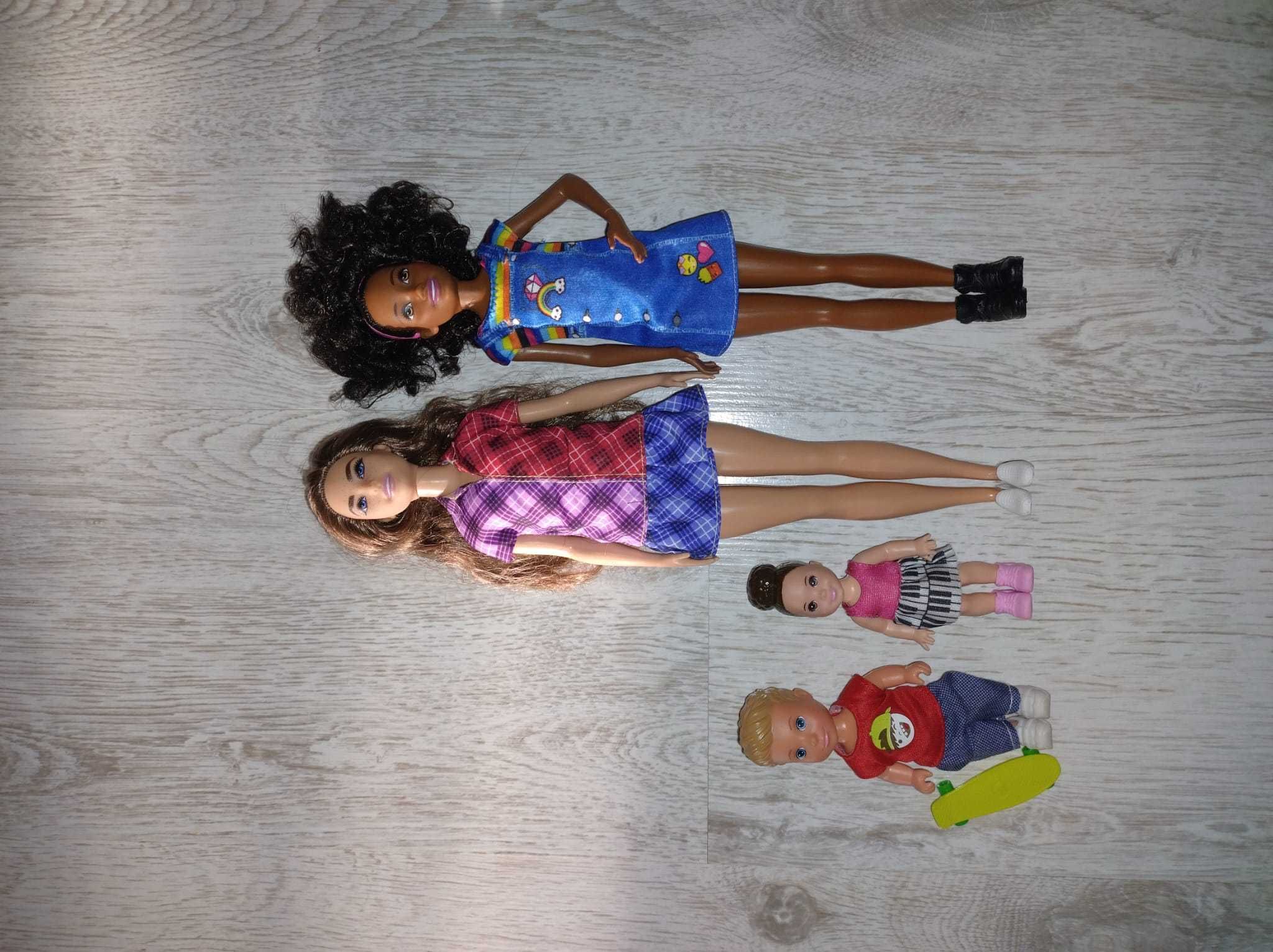 4 lalki barbie + dodatek