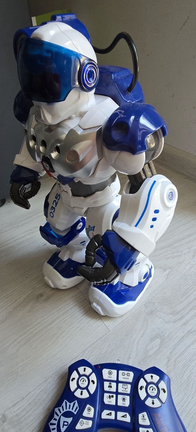 Robot Xtrem Bots do nauki programowania