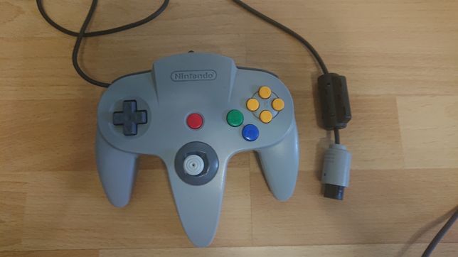 Pad / Controller Nintendo 64 szary - dobry stan - oryginalny