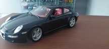 Model 1:18 Porsche Carrera S Maisto