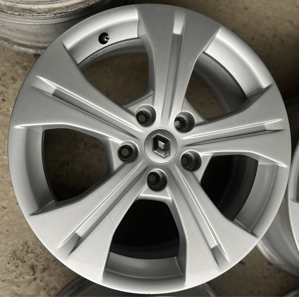 Диски Renault Scenic  Duster R 17 5 114,3 Laguna Megane Trafic