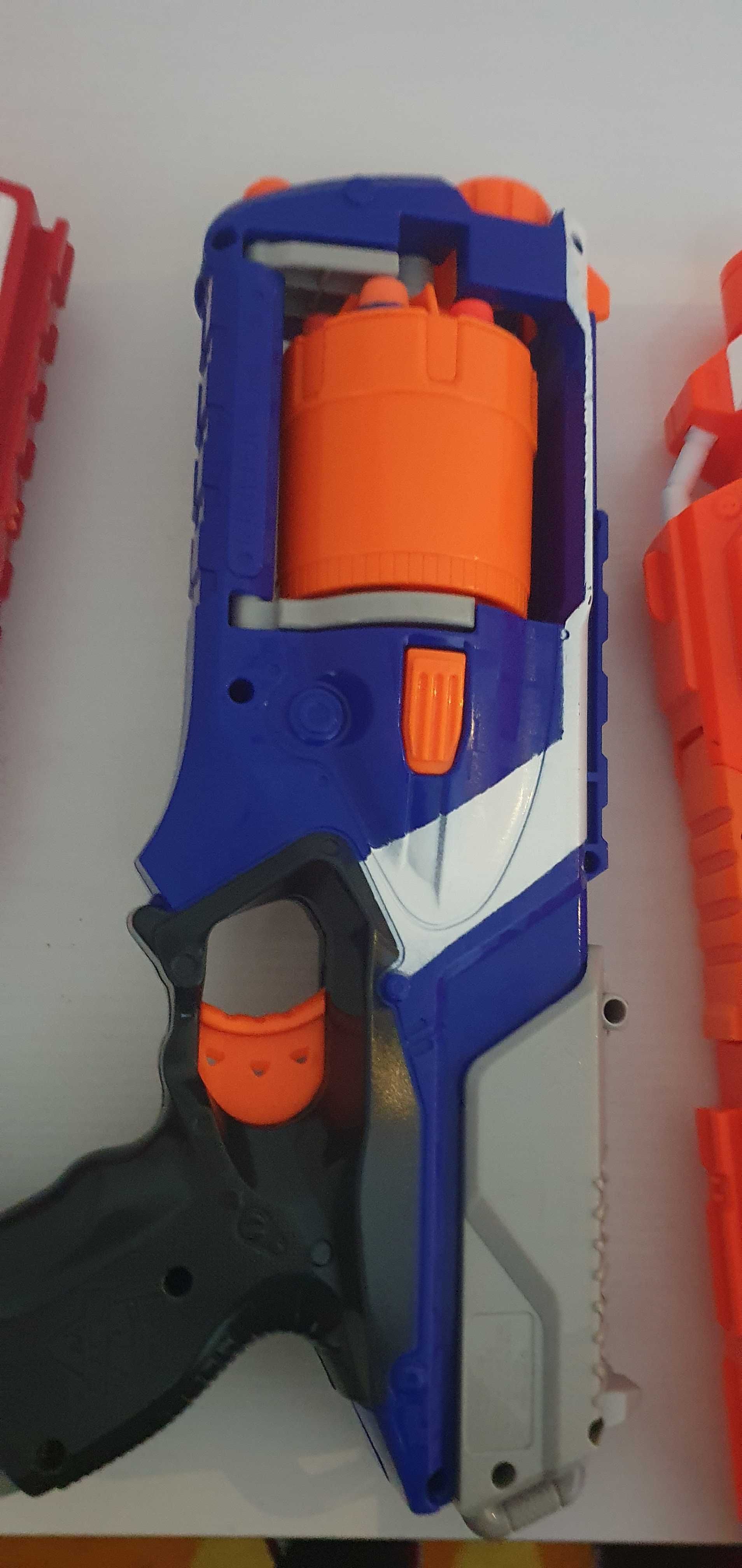 Nerf - strongarm