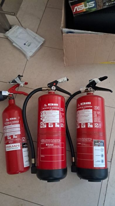 2 Extintores de Pó ABC