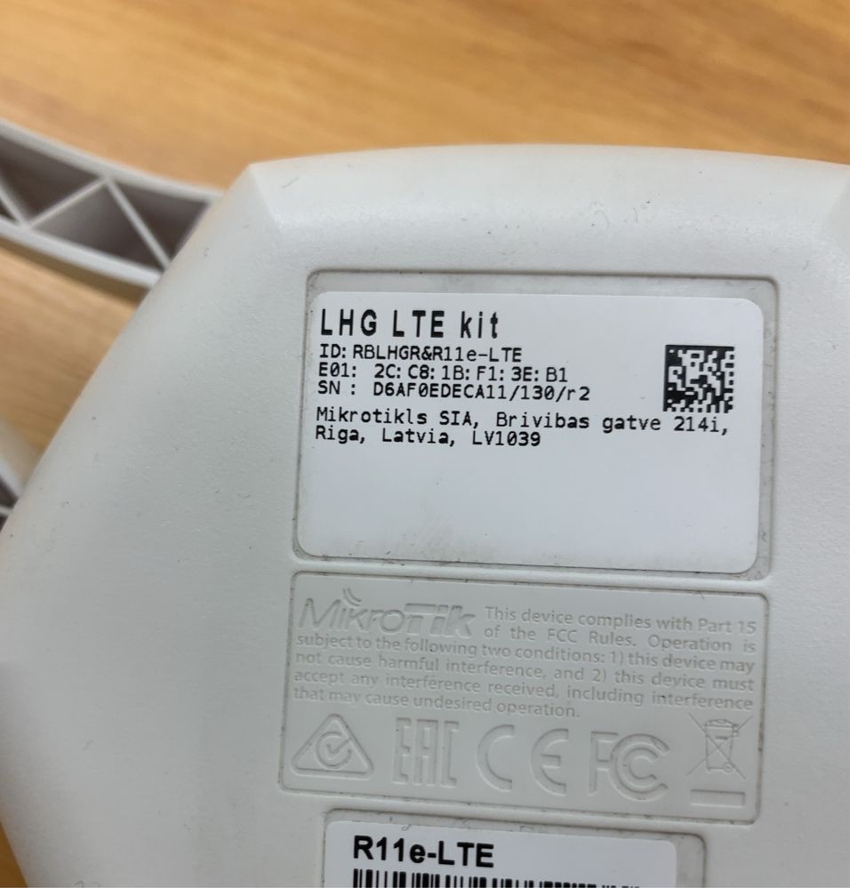 MikroTik LHG LTE KIT modem 4G POE antena kierunkowa