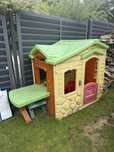 Domek little tikes