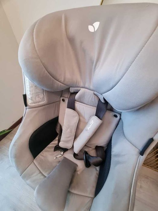Cadeira auto JOIE 360 até 7 anos