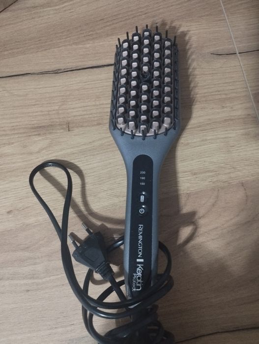 Remington szczotka prostująca