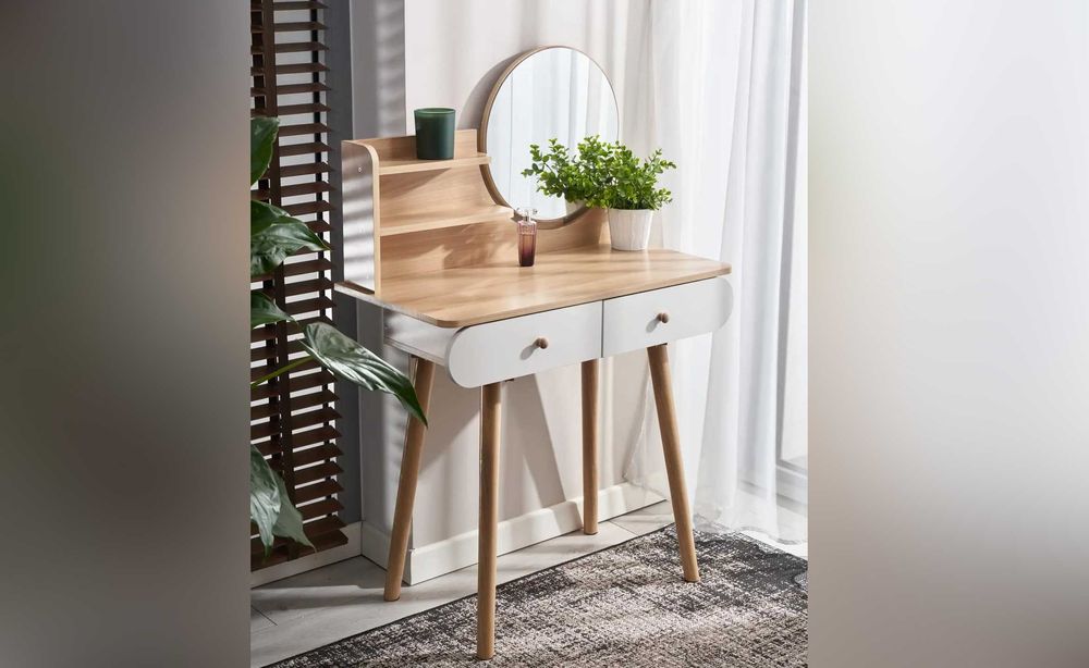 Туалетний столик з круглим дзеркалом/Косметический женский стіл