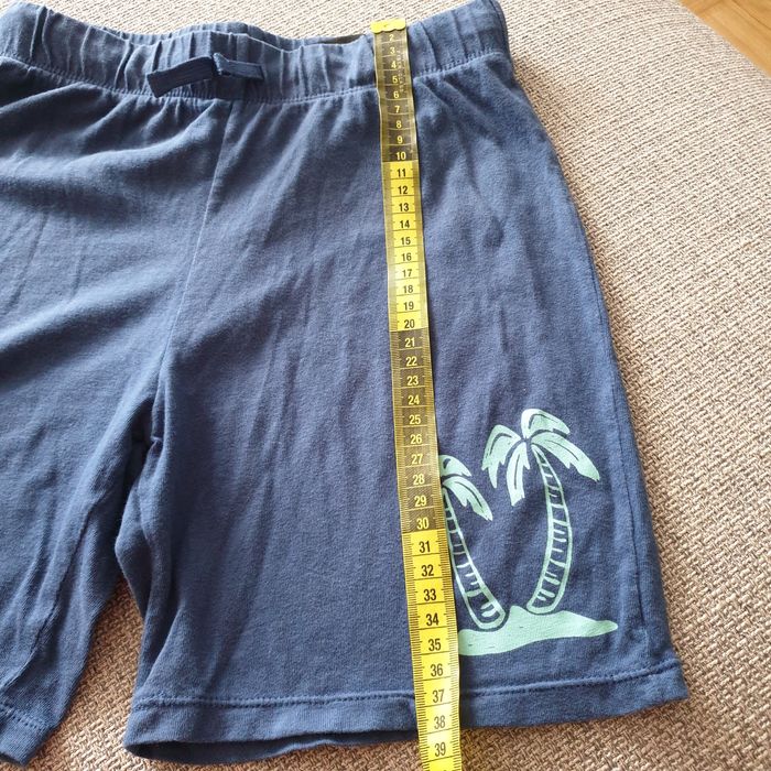 Krótkie spodenki H&M rozmiar 140