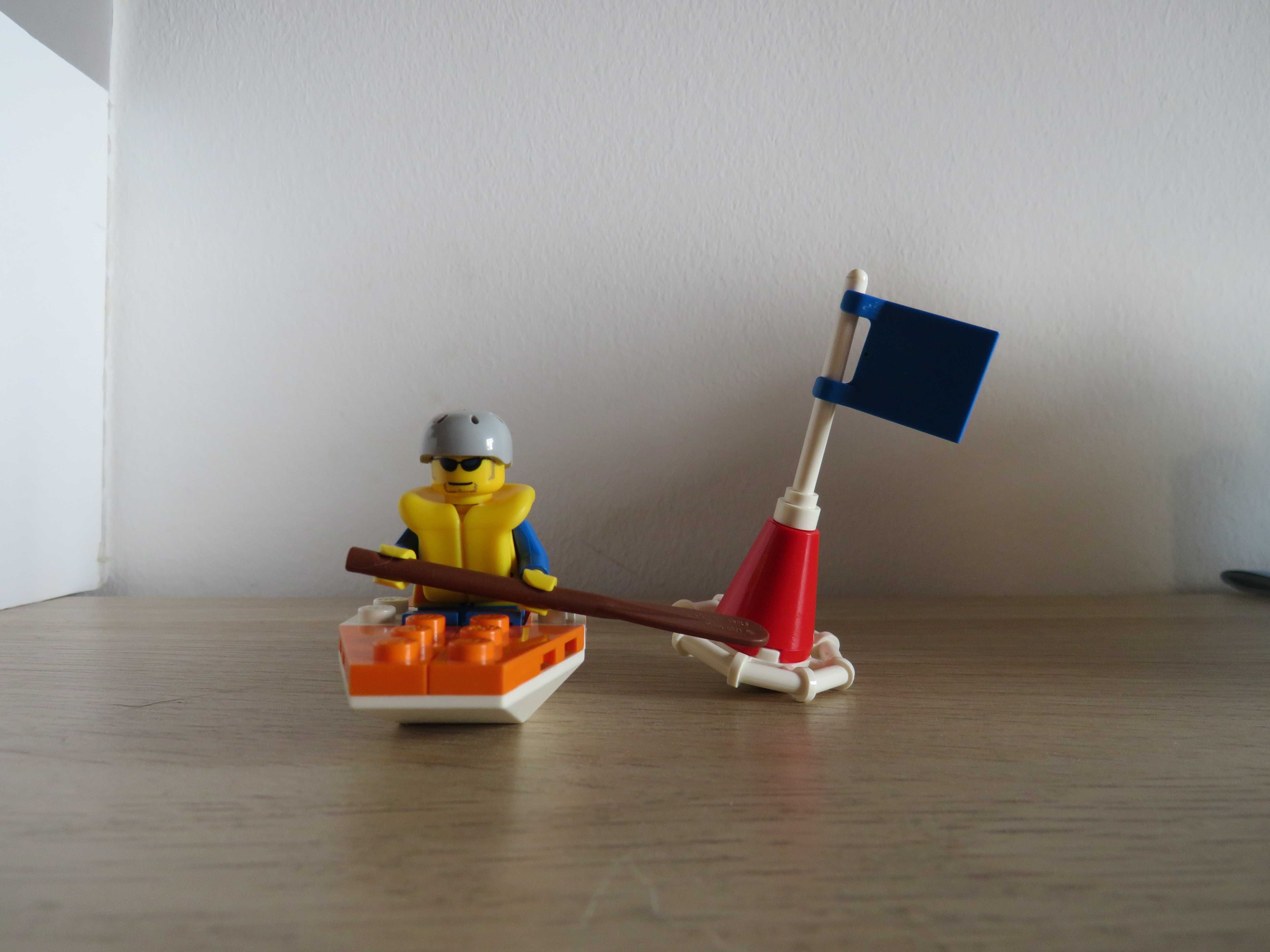 Vendo Lego Coast Guard Kayak