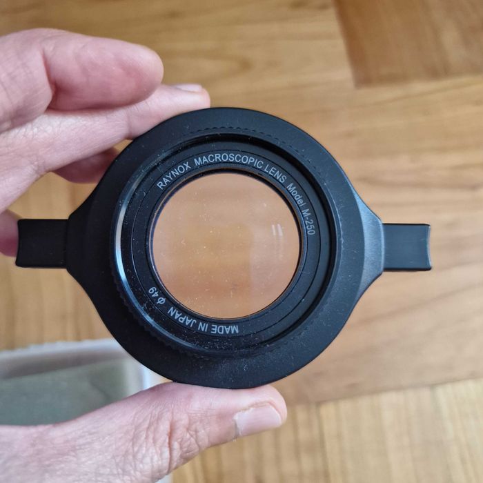 Konwerter Raynox DCR-250 bardzo dobry stan.