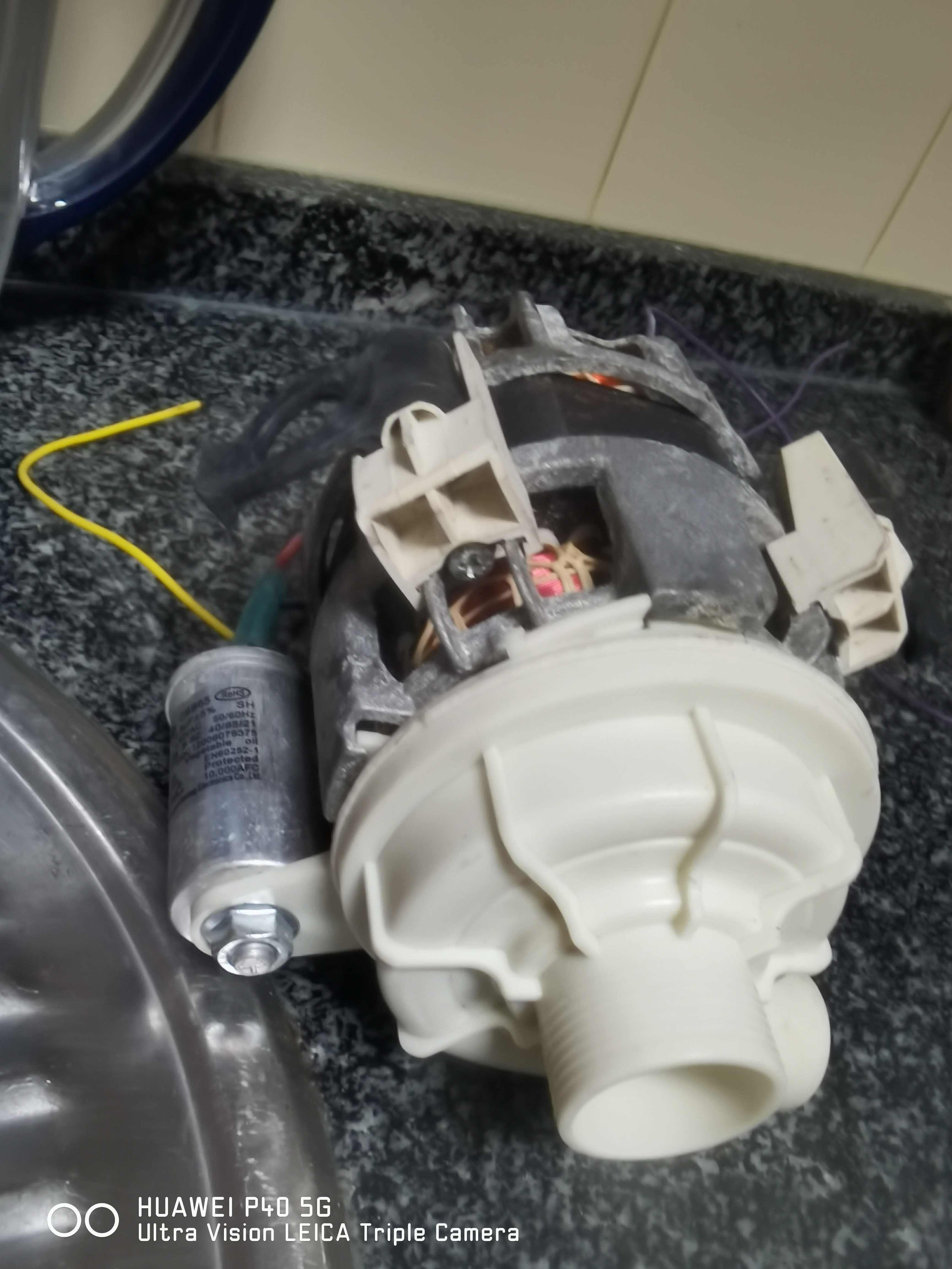 bomba de tirar água de uma máquinas lavar louca