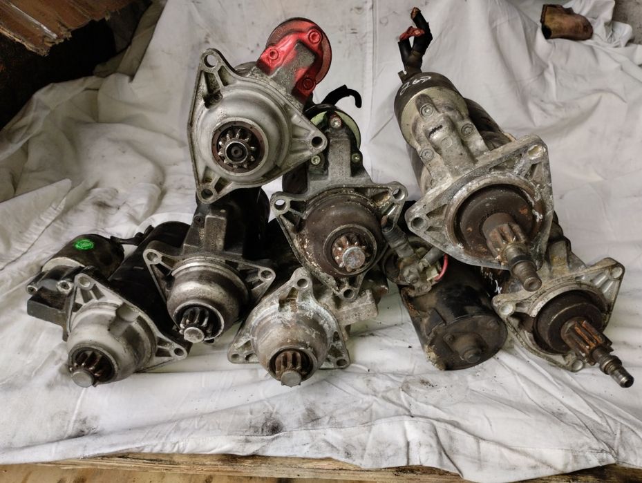 Стартера на Volkswagen T4 2.4 1.9 2.5D