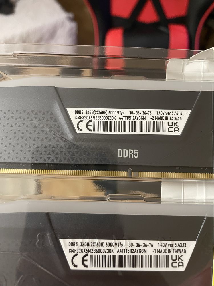 CORSAIR RGB Memorias ddr5 6000mhz