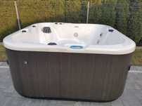 Jacuzzi Balia ogrodowa bąbelki elektryczne z Canady całoroczne ocieplo