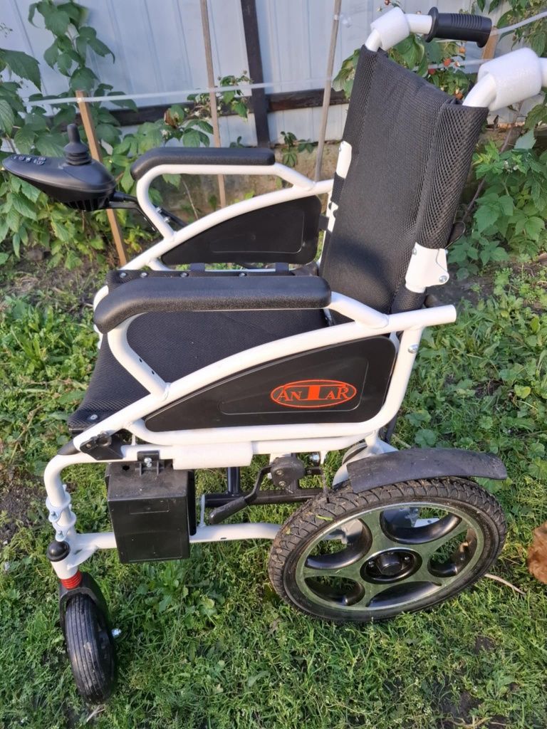 Wózek inwalidzki elektryczny ANTAR