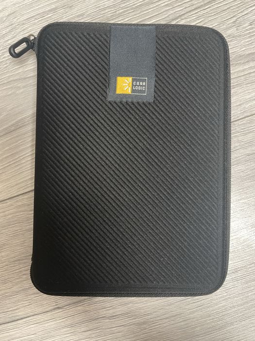 Чехол для планшета Case Logic.